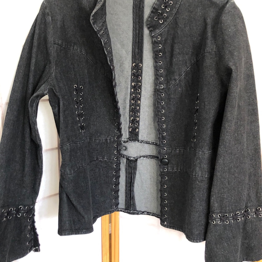 Black jean jacket with great bell sleeve